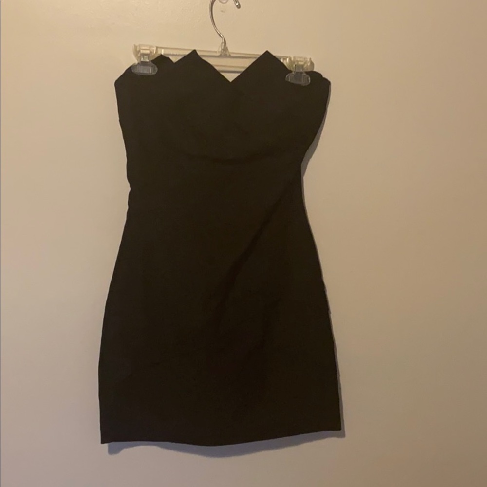 Strapless LBD with textured top